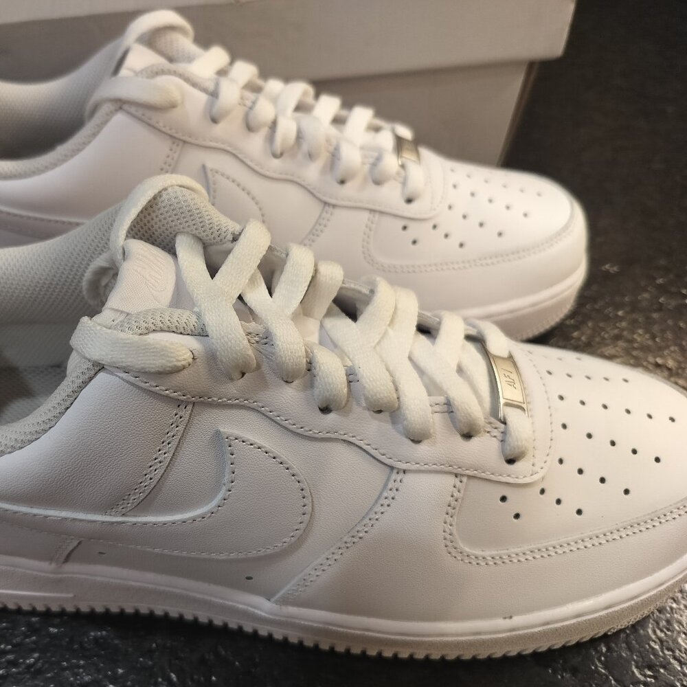 Nike Air Force 1 '07 White Unisex Men's 11 Women's 12.5 CW2288111